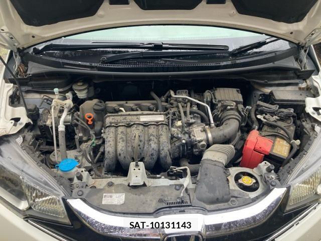 Honda FIT 2016-11 8742093-20