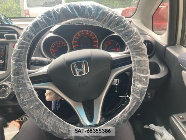 Honda FIT 2009-04 8742112-17