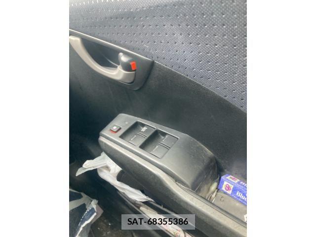 Honda FIT 2009-04 8742112-23