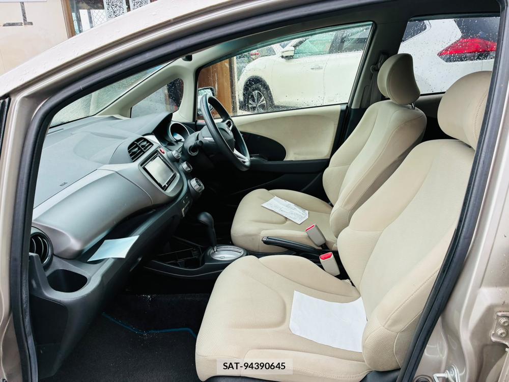 Honda FIT 2009-09 8344480-10