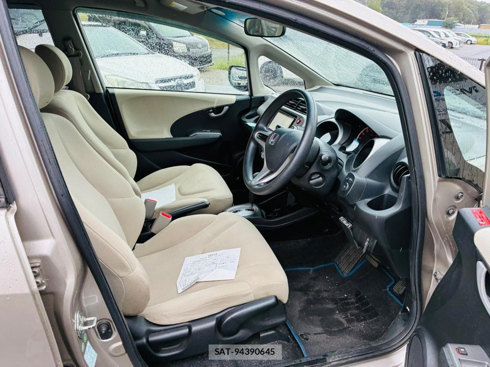Honda FIT 2009-09 8344480-11