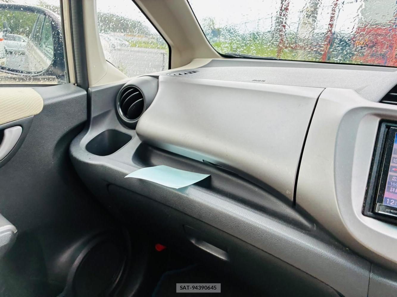 Honda FIT 2009-09 8344480-18