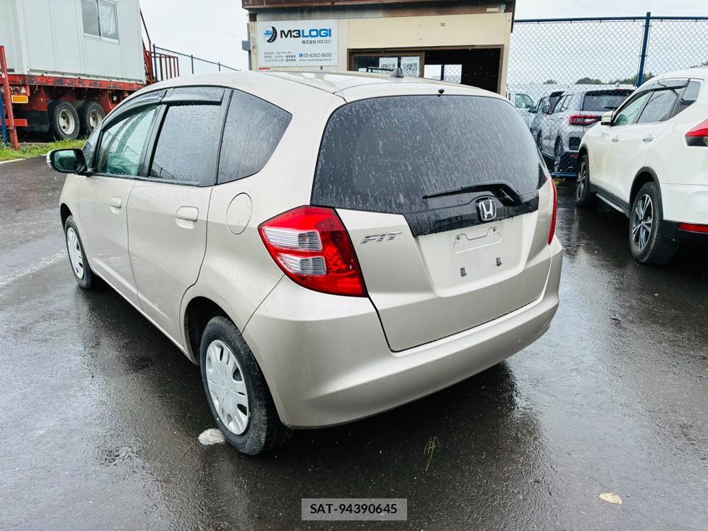 Honda FIT 2009-09 8344480-2