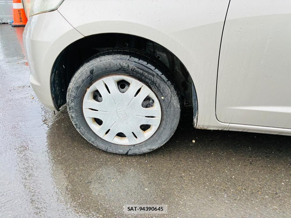 Honda FIT 2009-09 8344480-29