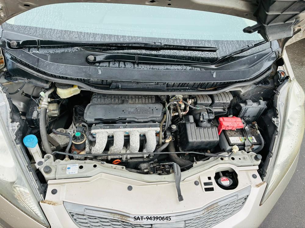 Honda FIT 2009-09 8344480-37