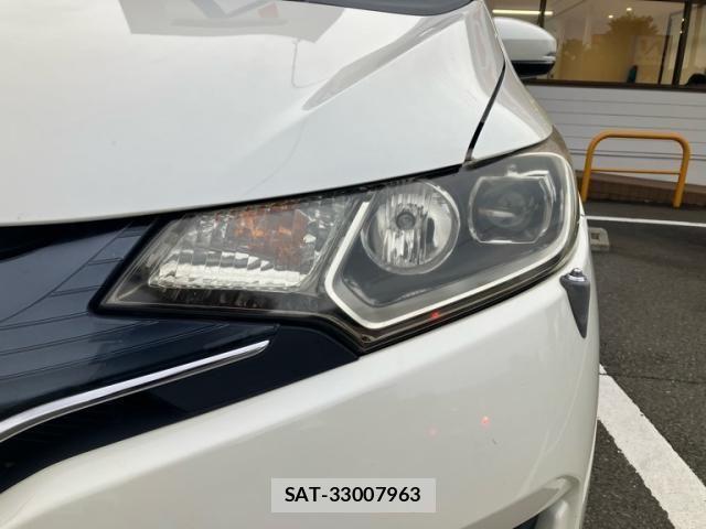 Honda FIT 2013-11 8742083-3