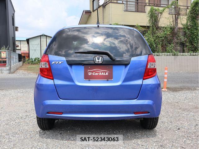 Honda FIT 2010-10 8742090-6