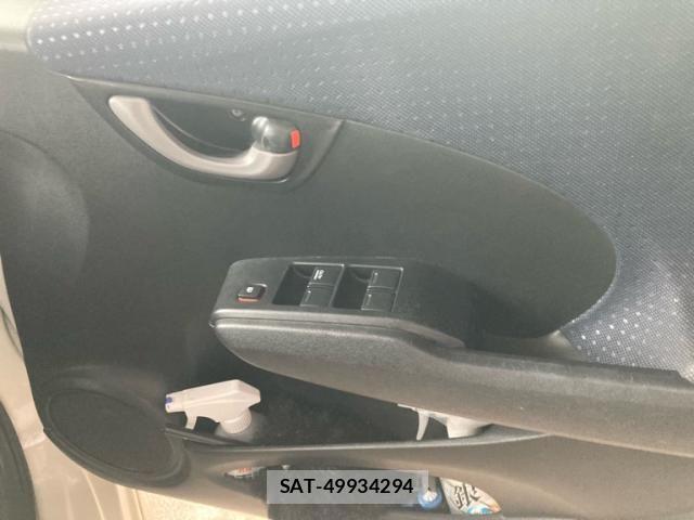 Honda FIT 2008-01 8742115-16