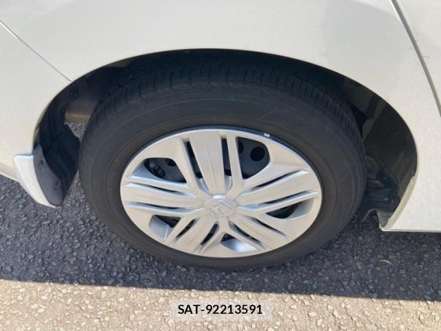 Honda FIT 2018-03 8742077-8