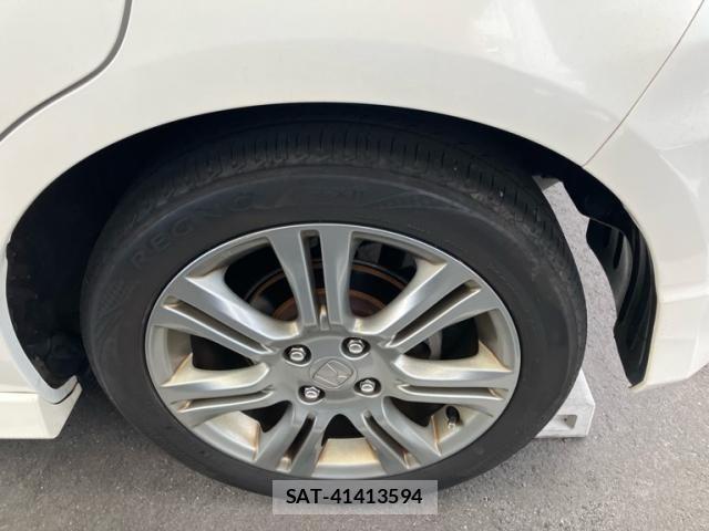 Honda FIT 2011-09 8742095-16