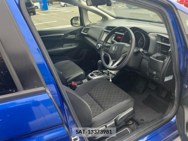 Honda FIT 2014-01 8742101-11