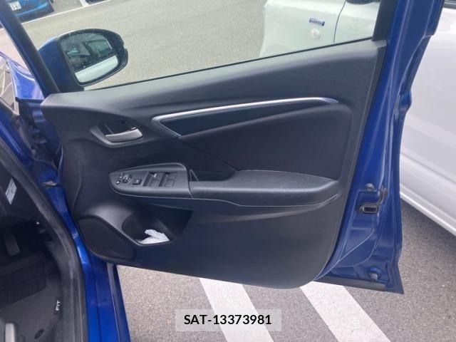 Honda FIT 2014-01 8742101-12