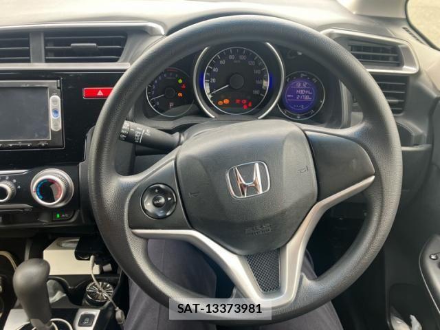 Honda FIT 2014-01 8742101-14