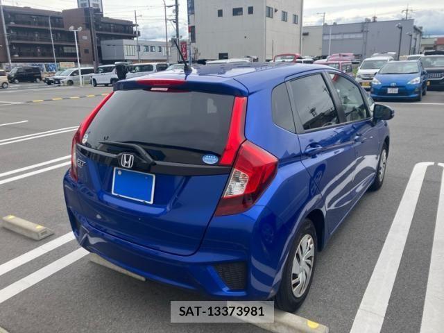 Honda FIT 2014-01 8742101-7