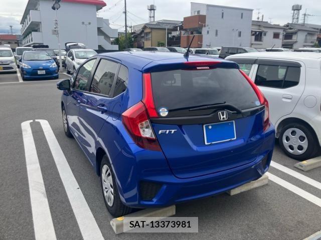 Honda FIT 2014-01 8742101-8