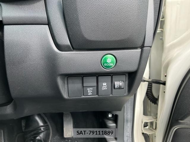 Honda FIT 2016-03 8742085-18