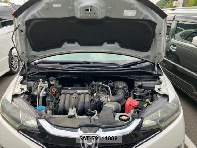 Honda FIT 2016-03 8742085-4