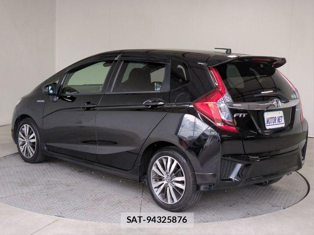Honda FIT 2015-11 8742074-18