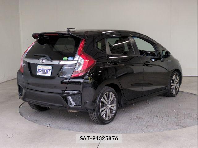 Honda FIT 2015-11 8742074-1