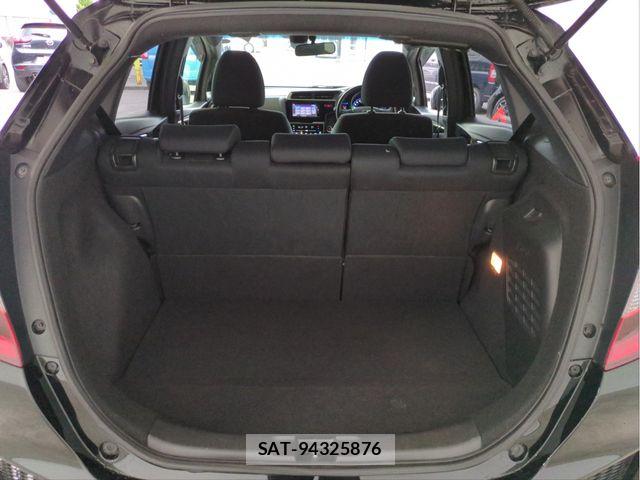 Honda FIT 2015-11 8742074-6