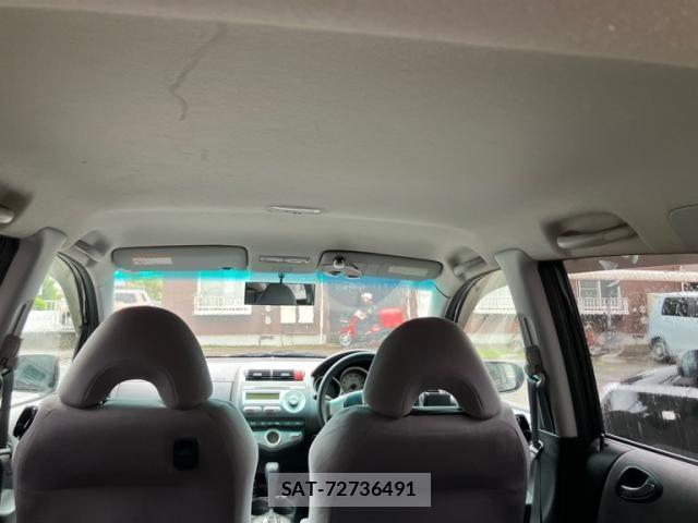 Honda FIT 2005-09 8742107-9
