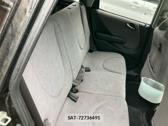 Honda FIT 2005-09 8742107-10