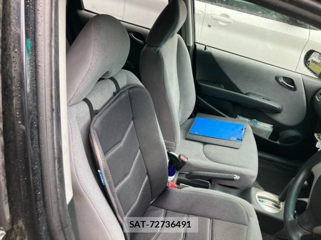 Honda FIT 2005-09 8742107-11