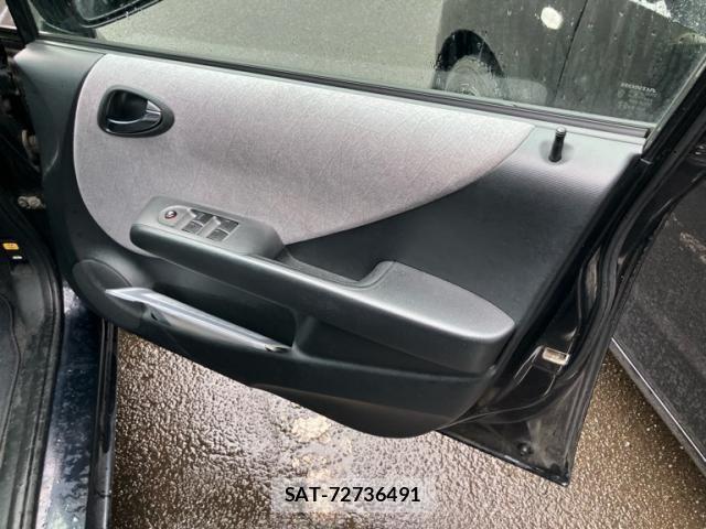 Honda FIT 2005-09 8742107-13