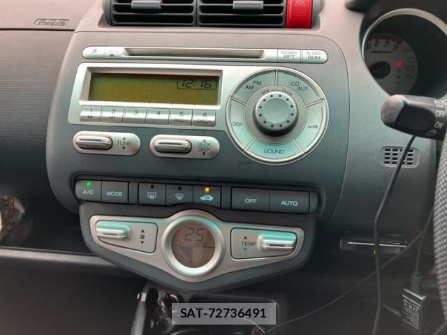 Honda FIT 2005-09 8742107-17