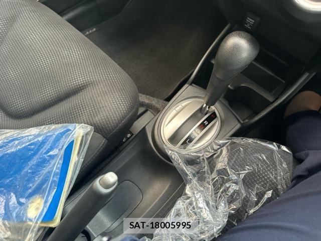 Honda FIT 2013-03 8742105-25