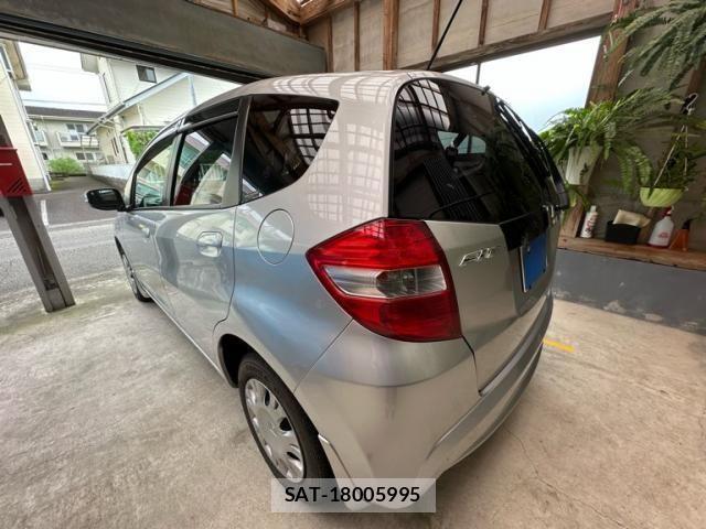 Honda FIT 2013-03 8742105-4