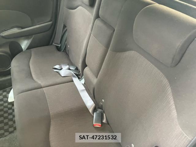 Honda FIT 2012-01 8742098-9