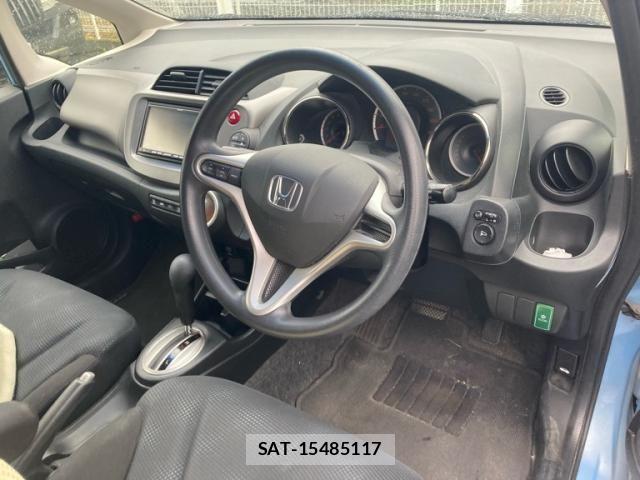 Honda FIT 2013-01 8742094-10