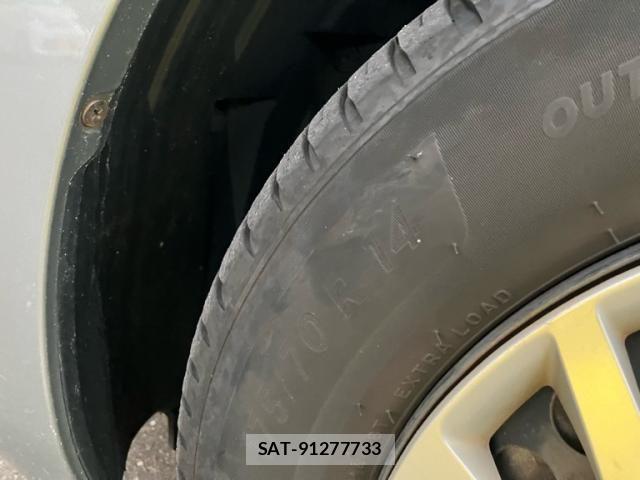 Honda FIT 2014-11 8742084-13