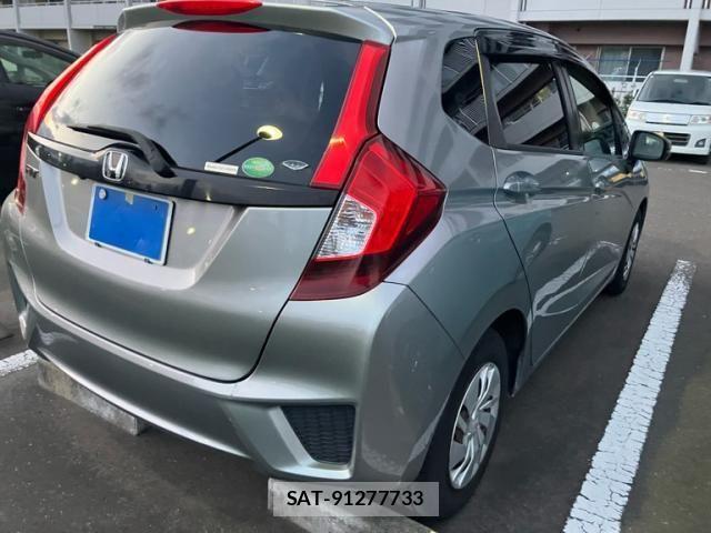 Honda FIT 2014-11 8742084-6