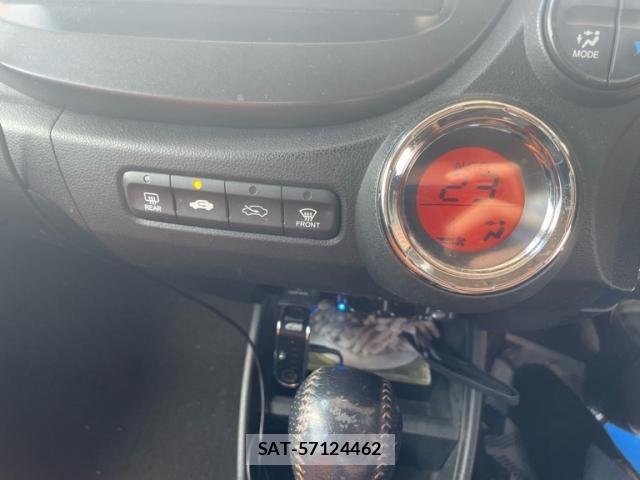 Honda FIT 2012-02 8742087-17