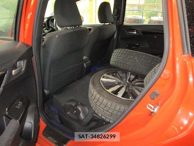 Honda FIT 2016-09 8742071-13