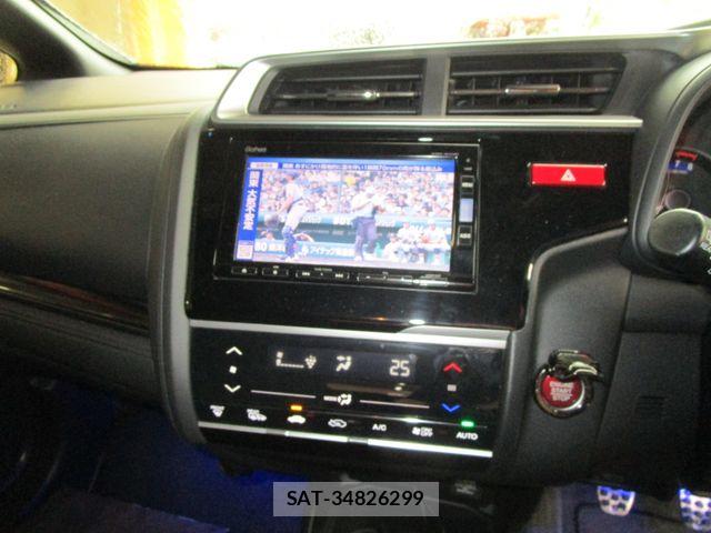 Honda FIT 2016-09 8742071-1
