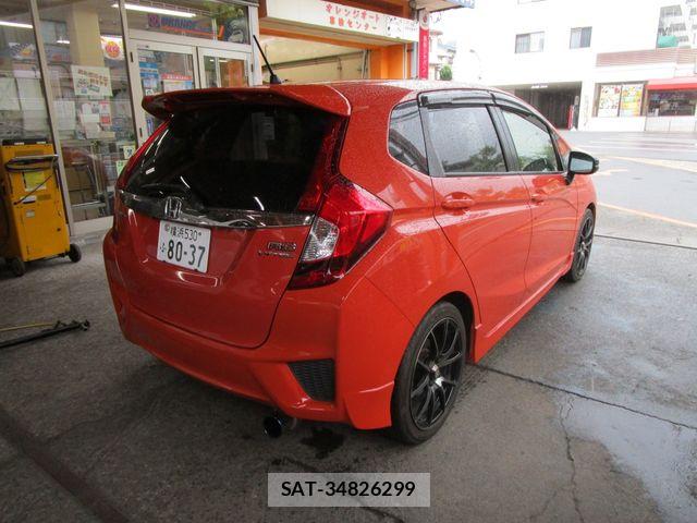 Honda FIT 2016-09 8742071-2