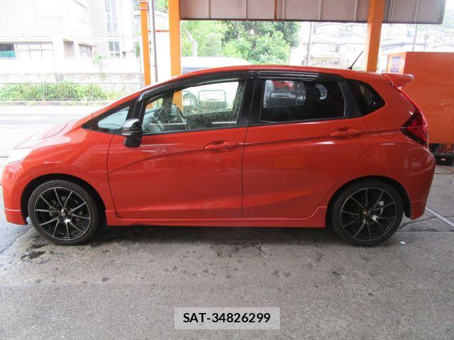 Honda FIT 2016-09 8742071-4