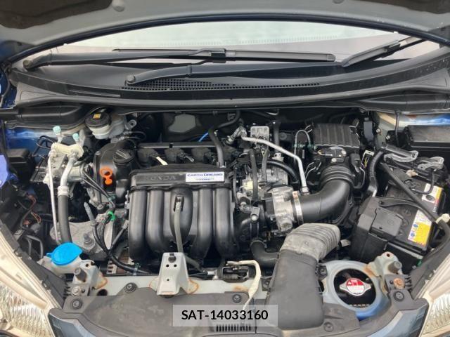 Honda FIT 2014-03 8742075-16