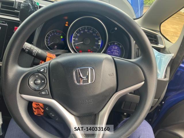 Honda FIT 2014-03 8742075-18