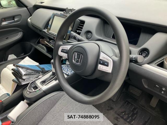 Honda FIT 2020-06 8742068-13