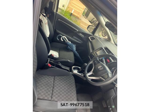 Honda FIT 2016-08 8742073-6