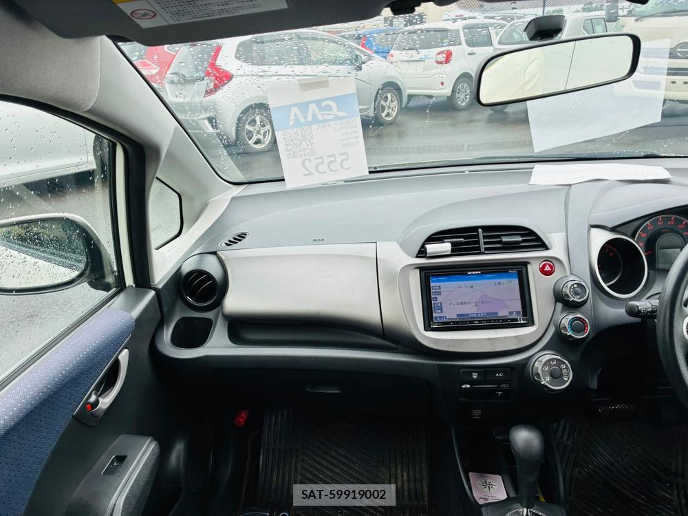 Honda FIT 2010-06 8544997-17