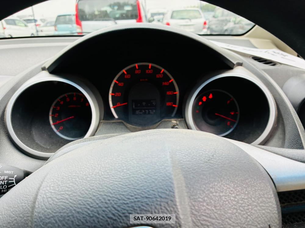 Honda FIT 2009-08 8596589-15
