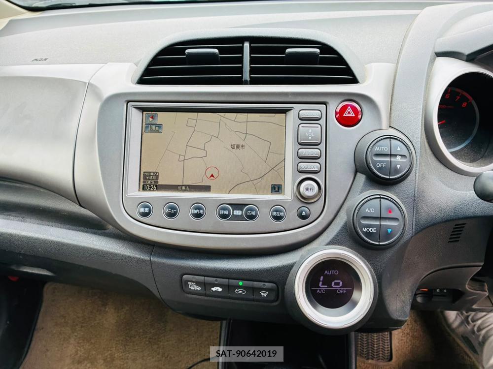 Honda FIT 2009-08 8596589-19