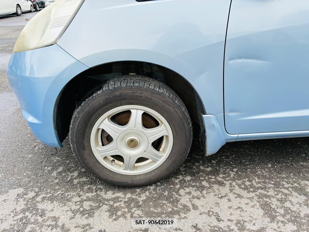 Honda FIT 2009-08 8596589-29
