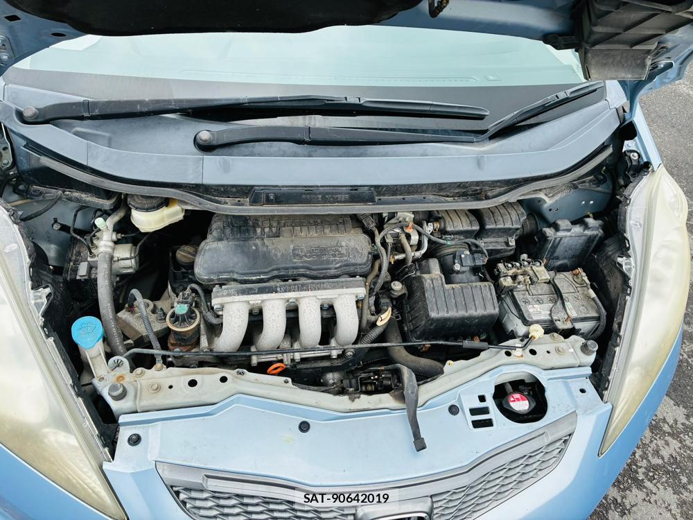 Honda FIT 2009-08 8596589-33