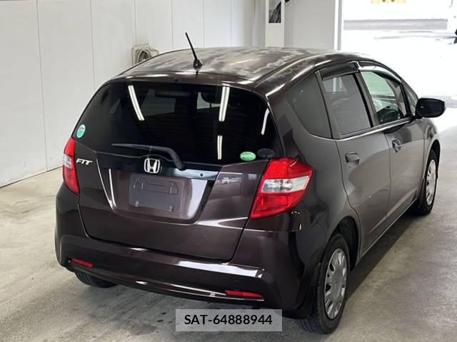Honda FIT 2013-01 8736207-2